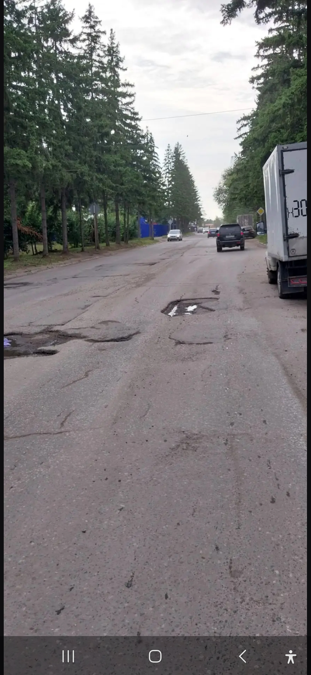 Проезд по ул. Манякина от проходная  завода «ПО Полет» до остановки общественного транспорта «СПТУ-21»