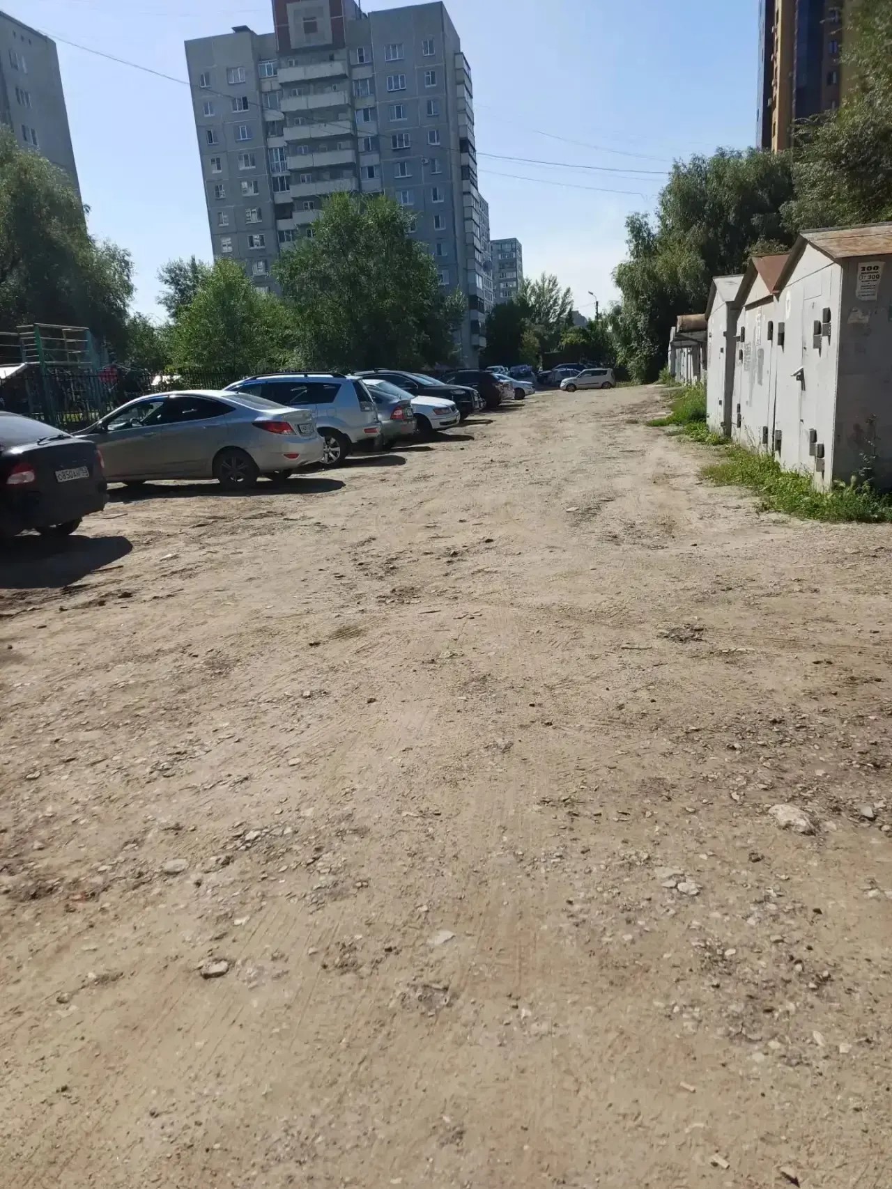Дорога к детскому саду 197 со стороны котельникова