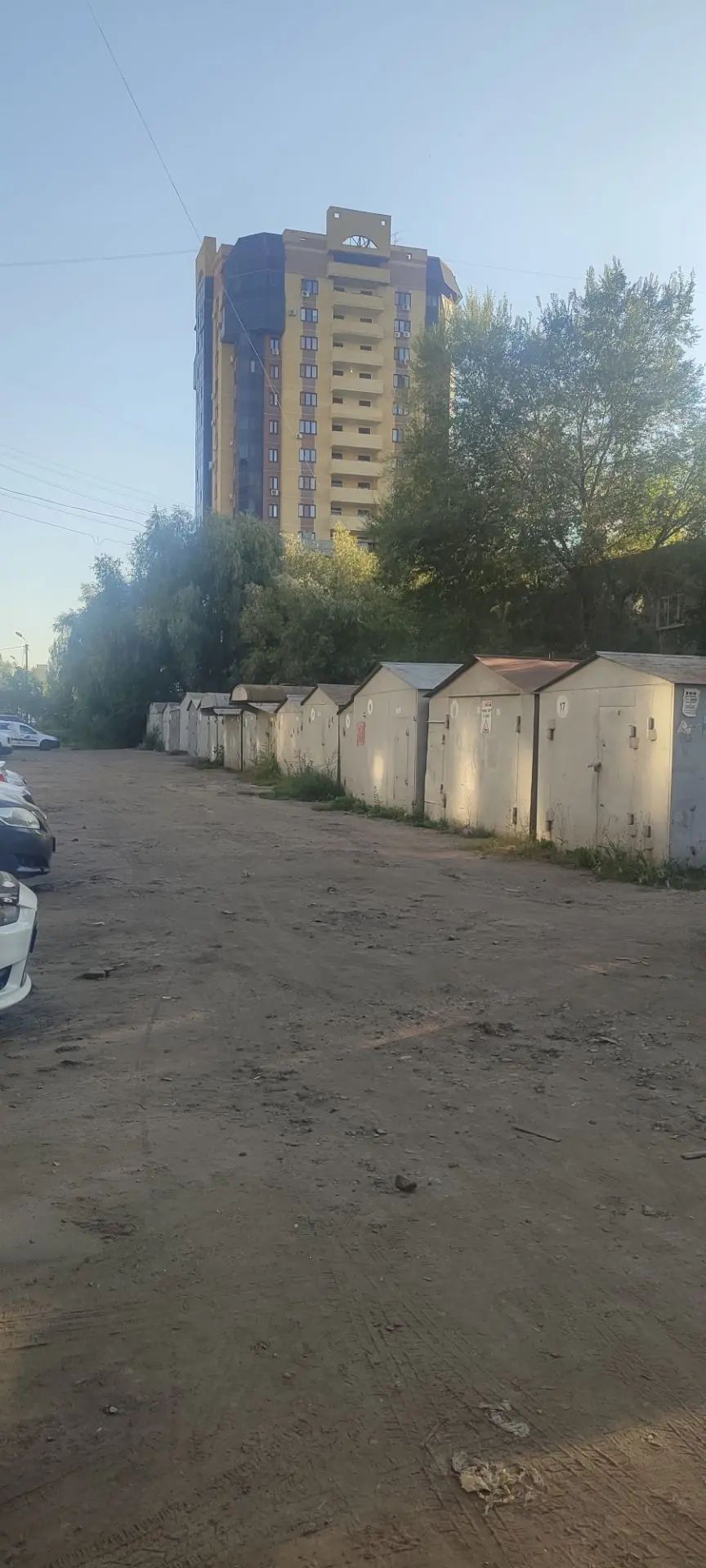Подъезд к детскому саду 197 со стороны улицы котельникова